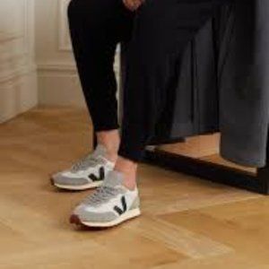 Veja Women's Rio Branco Gray White Low Top Lace Up Sneaker Shoes Size 9